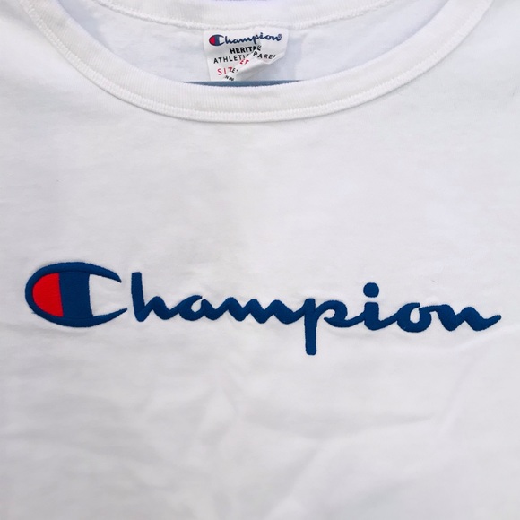 Champion Crop Tee - Picture 5 of 5